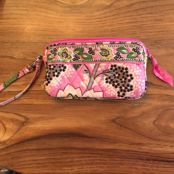 Vera Bradley wristlet - Picture 1 of 1